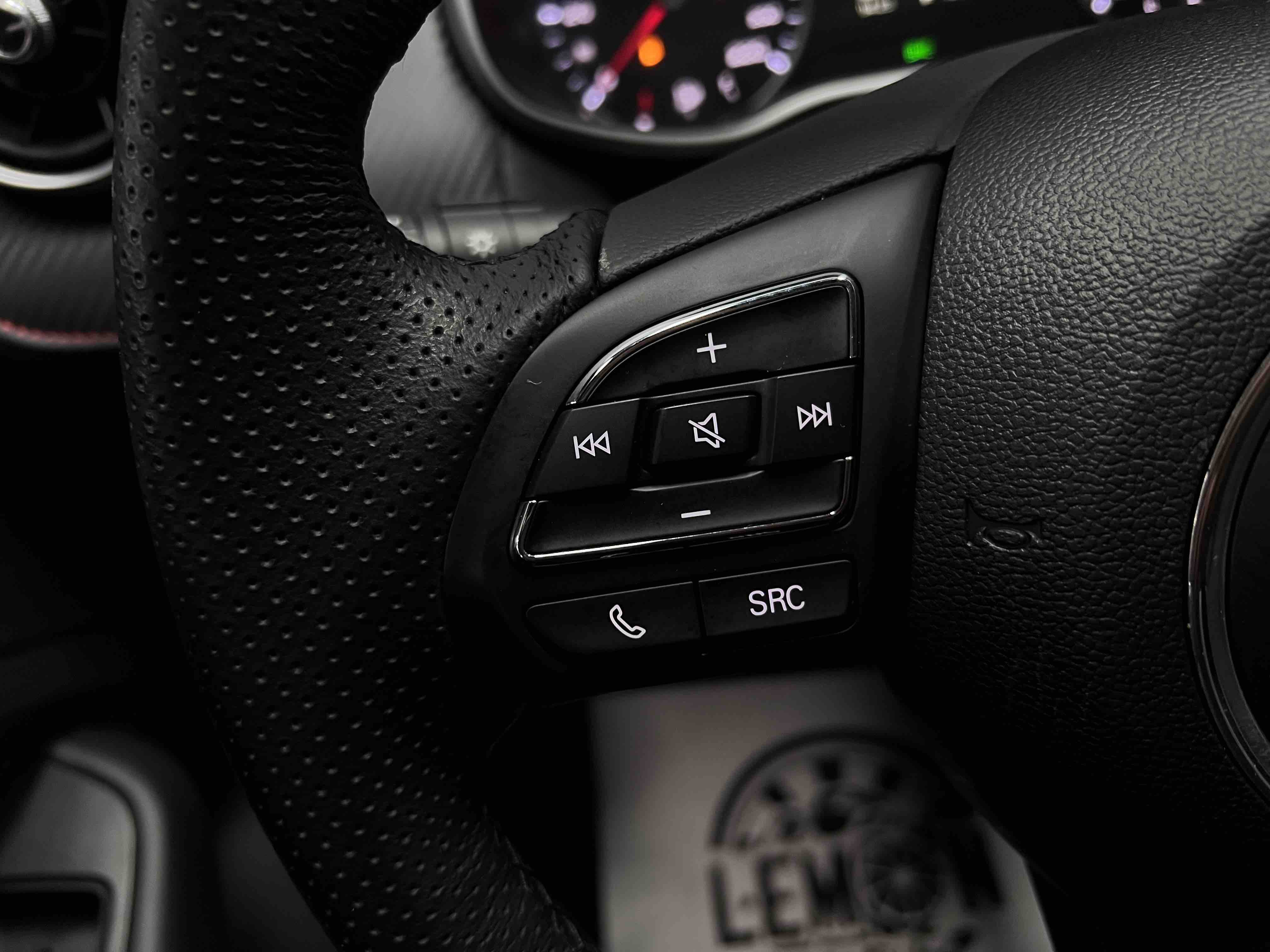 MG ZS 2022 car image #34