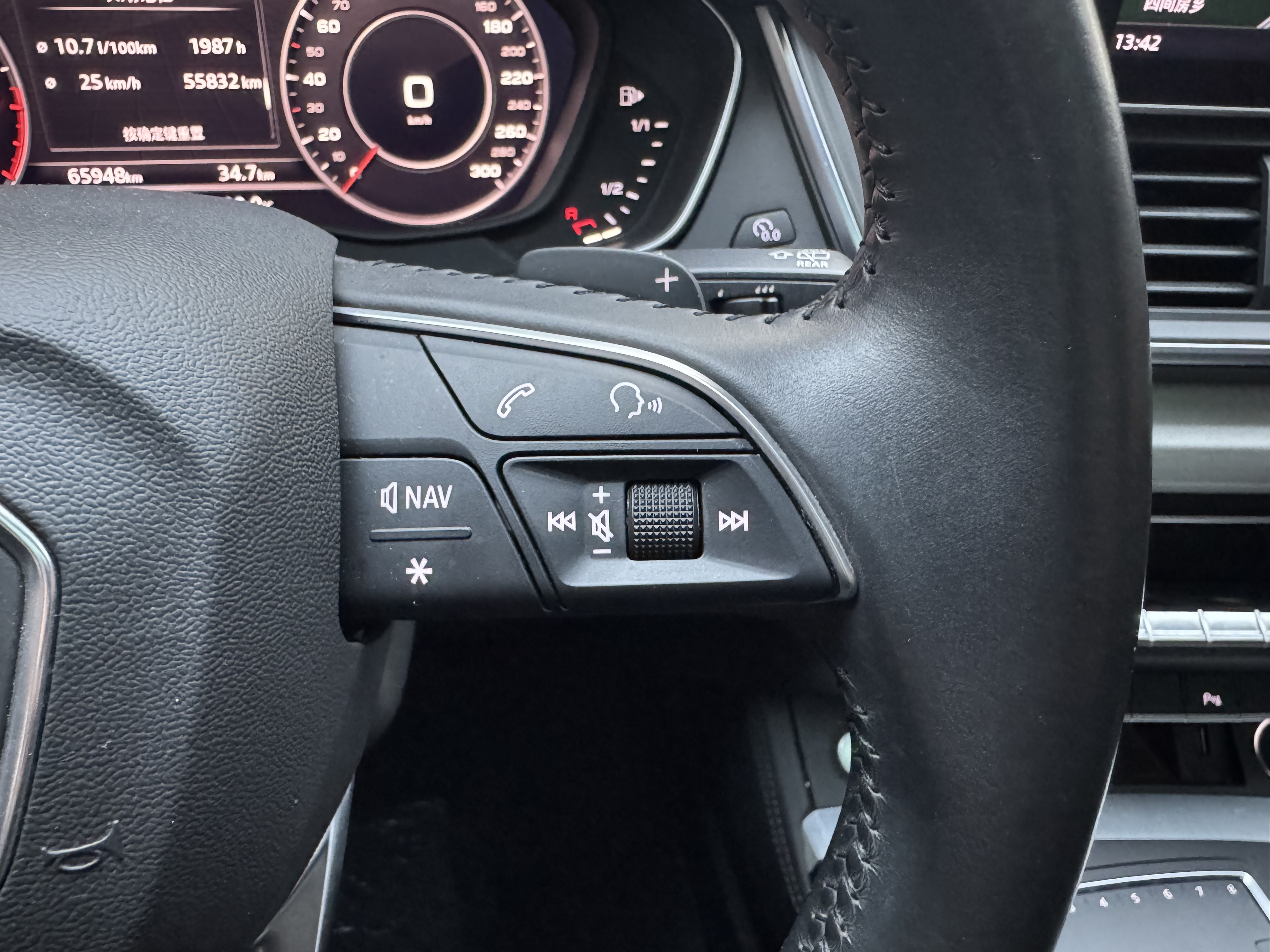 Audi Q5L 2020 صورة سيارة #34