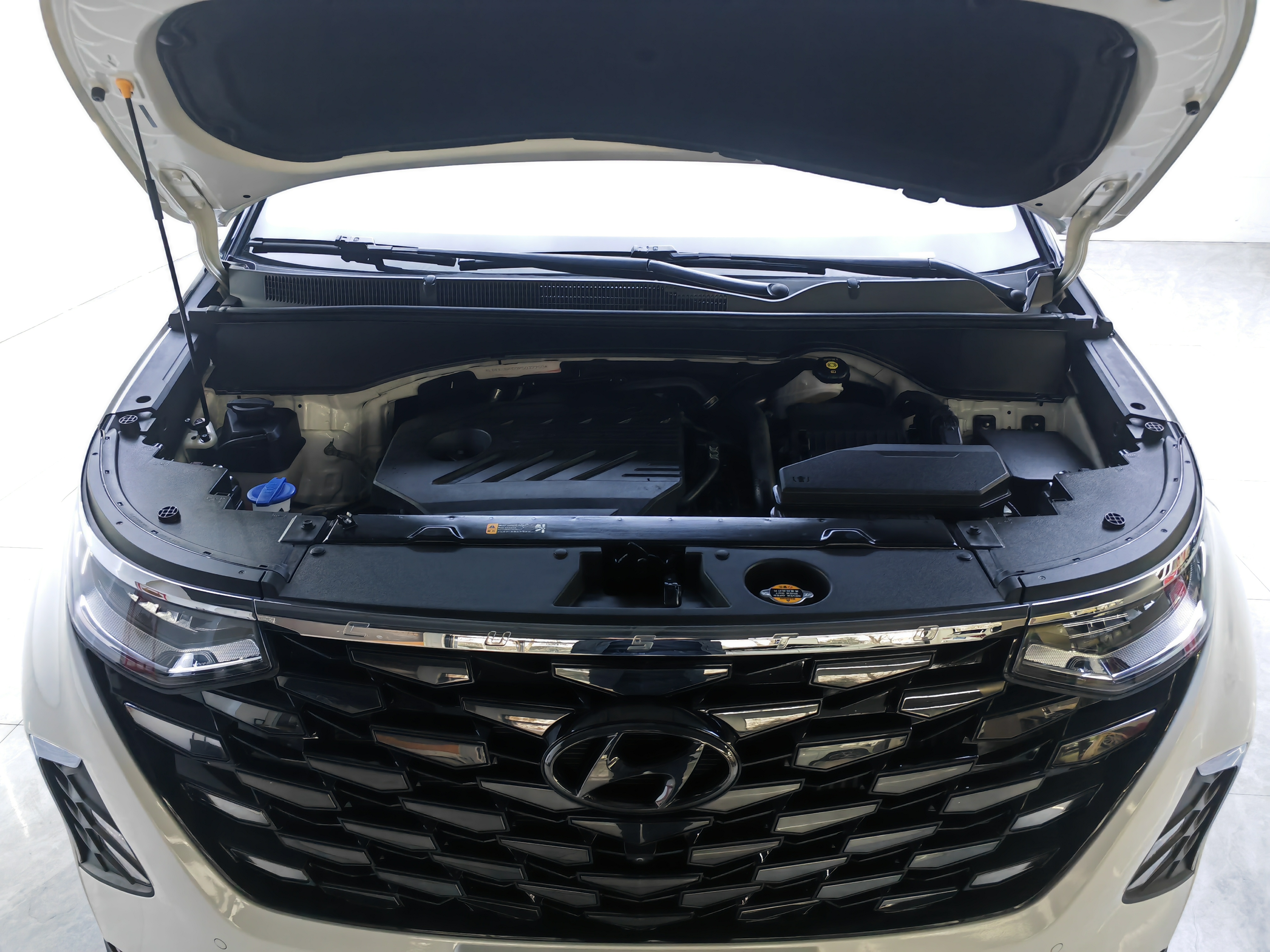 Hyundai Custo 2023 immagine di auto #34