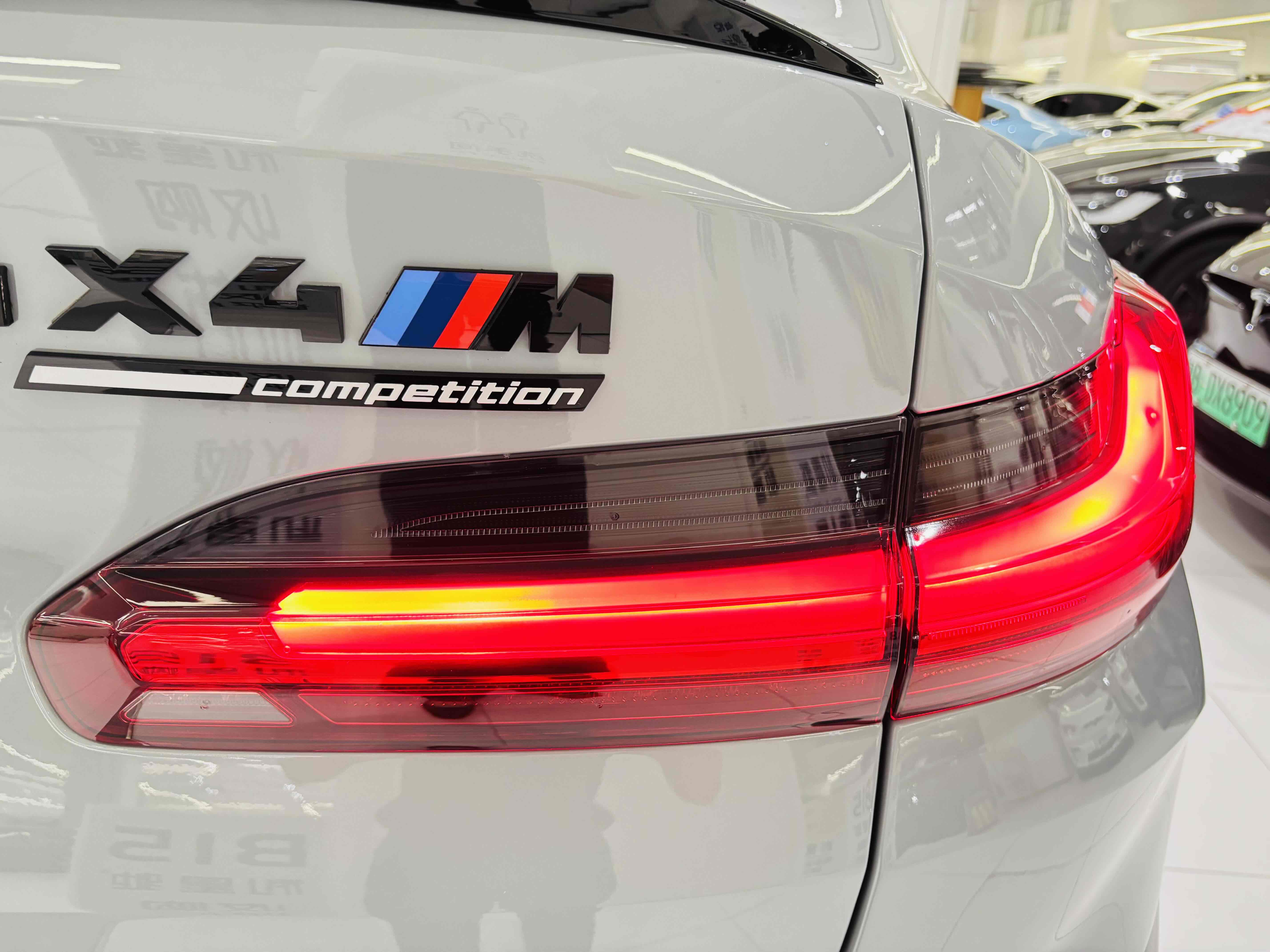 BMW X4 M 2023 car image #34