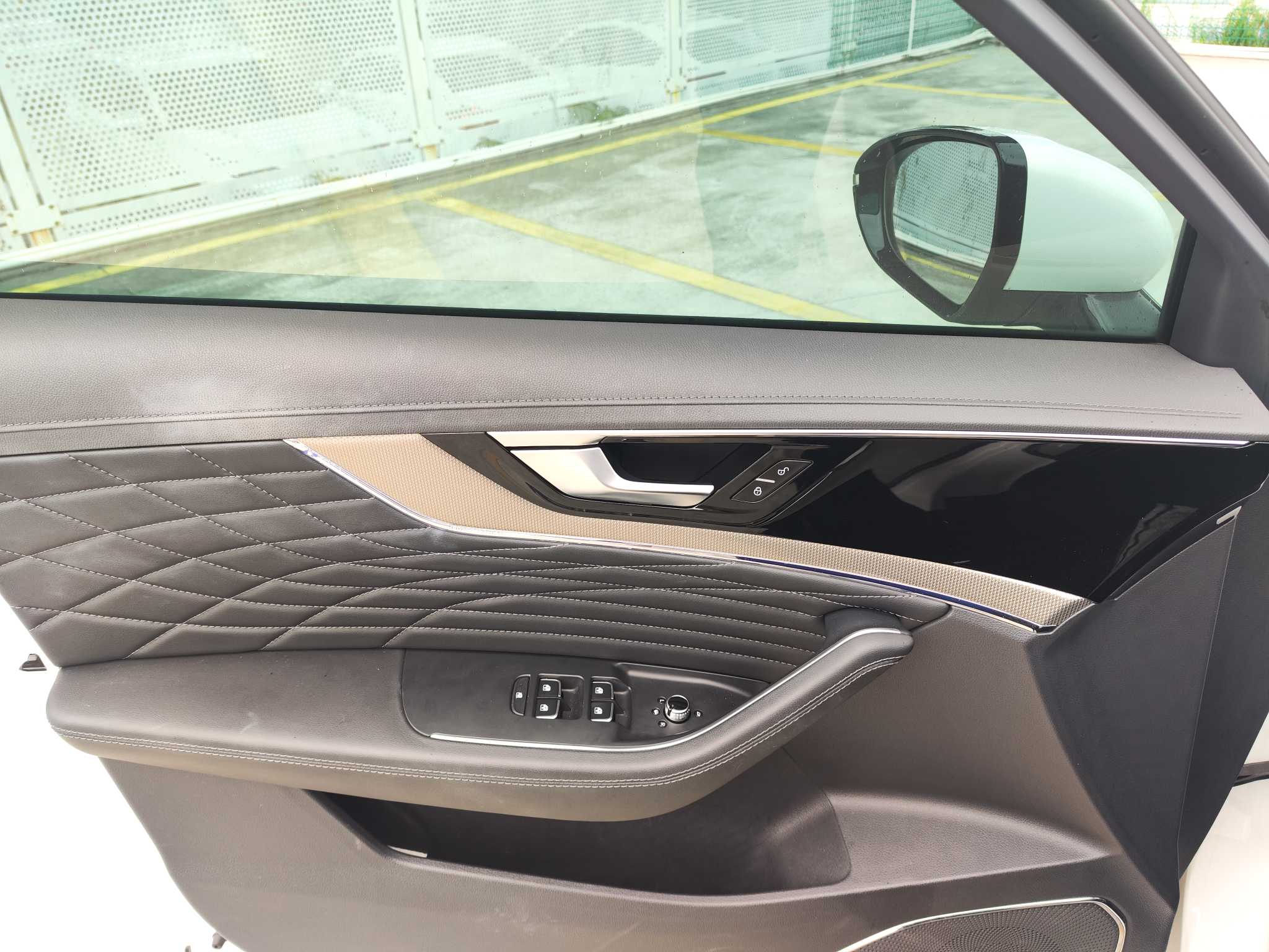 HongQi HS5 2022 #34 HongQi HS5 2022 car image #34