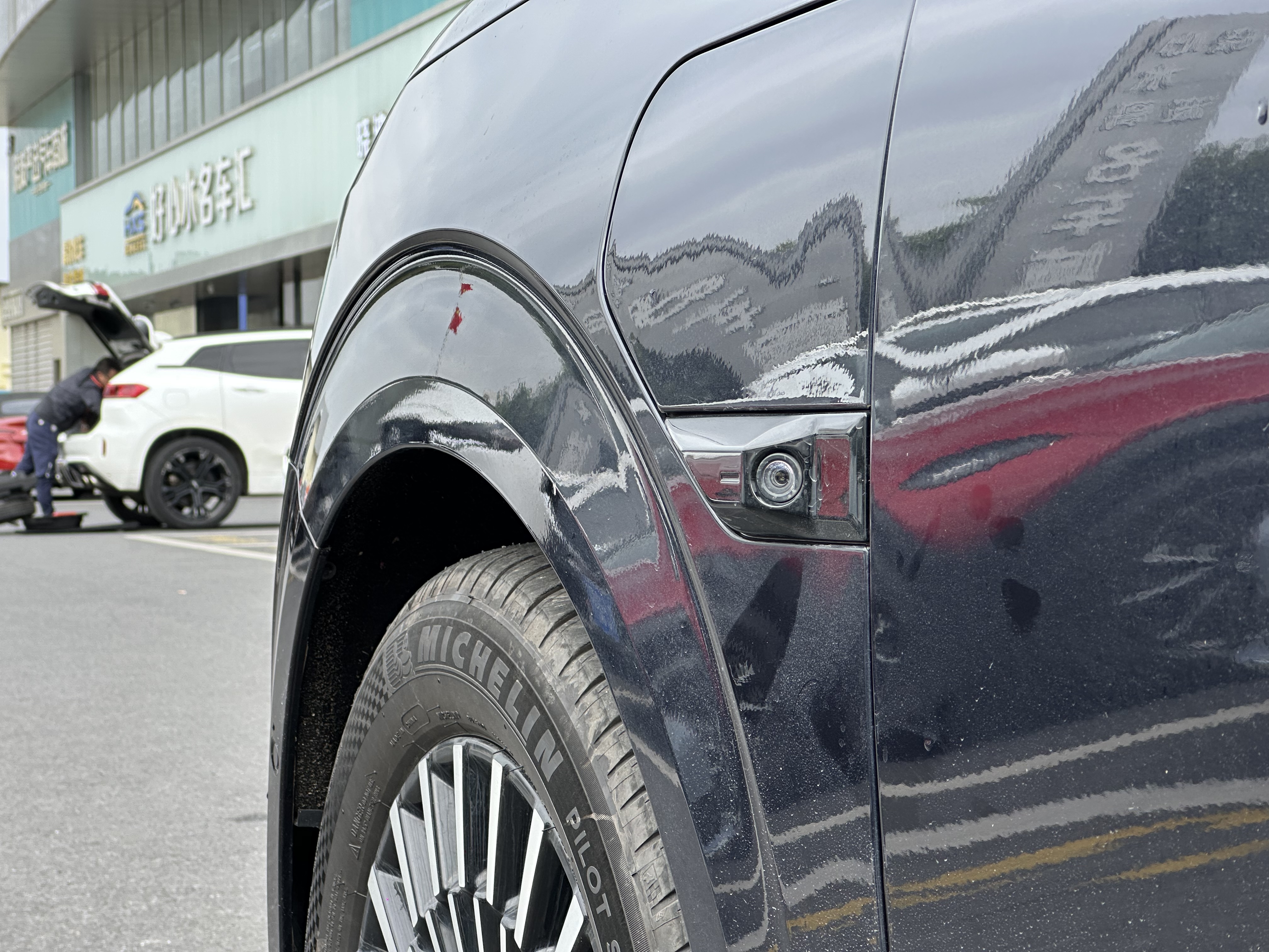 极氪 极氪009 2023 汽车图片 #34