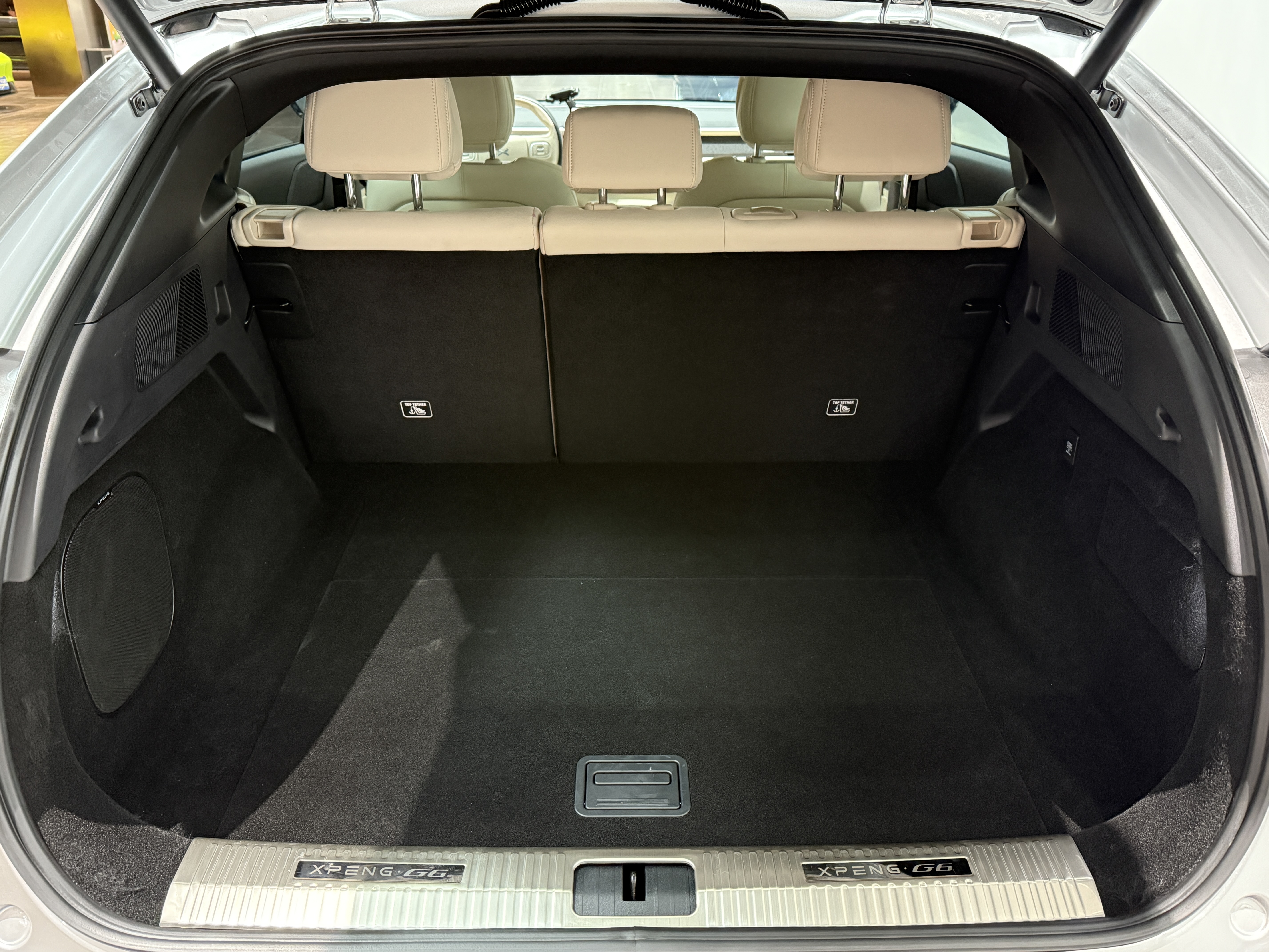 Xpeng G6 2024 صورة سيارة #34
