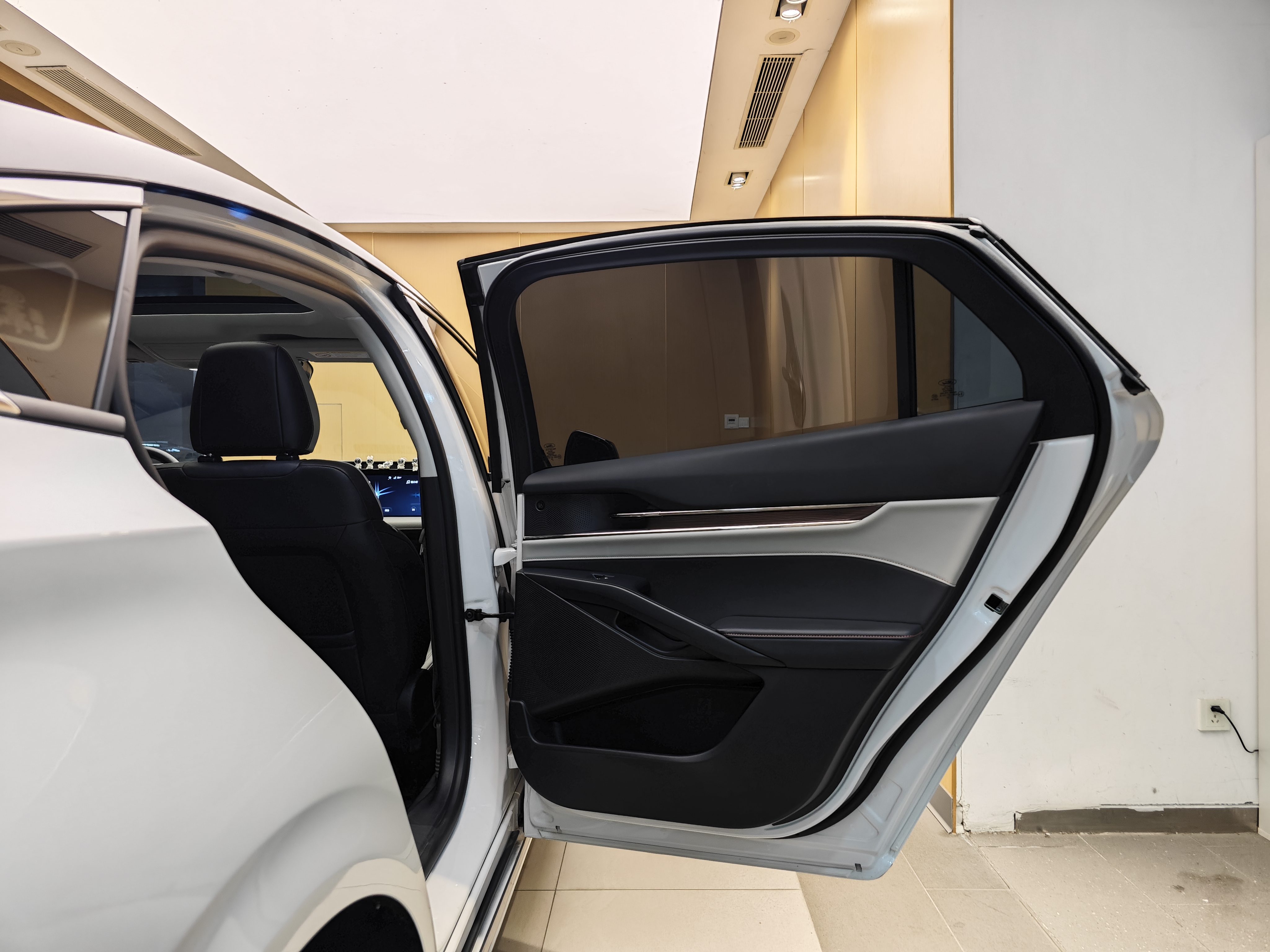 Ford Mondeo 2024 #34 Ford Mondeo 2024 car image #34