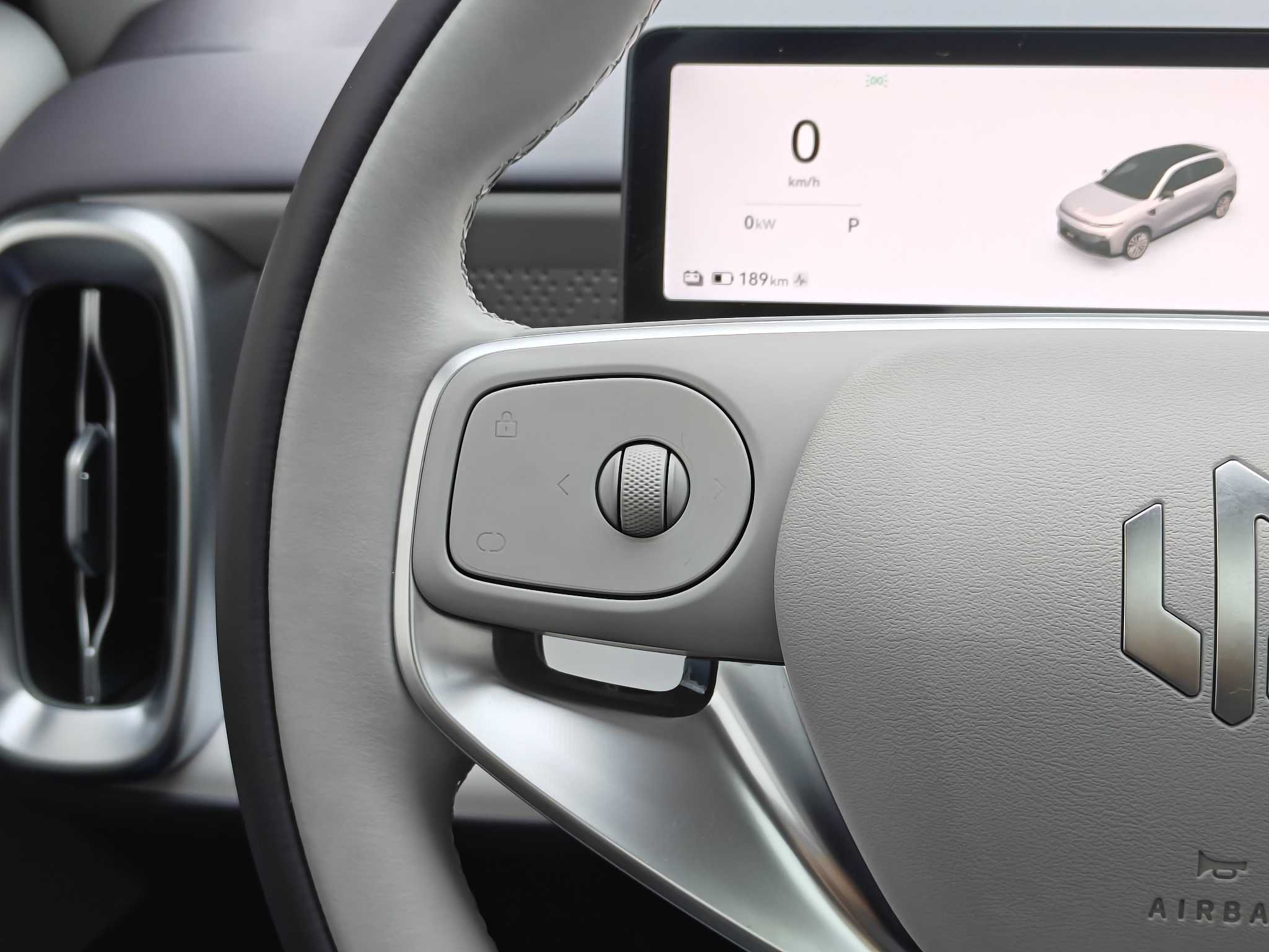 零跑汽车 零跑B10 2025 汽车图片 #34