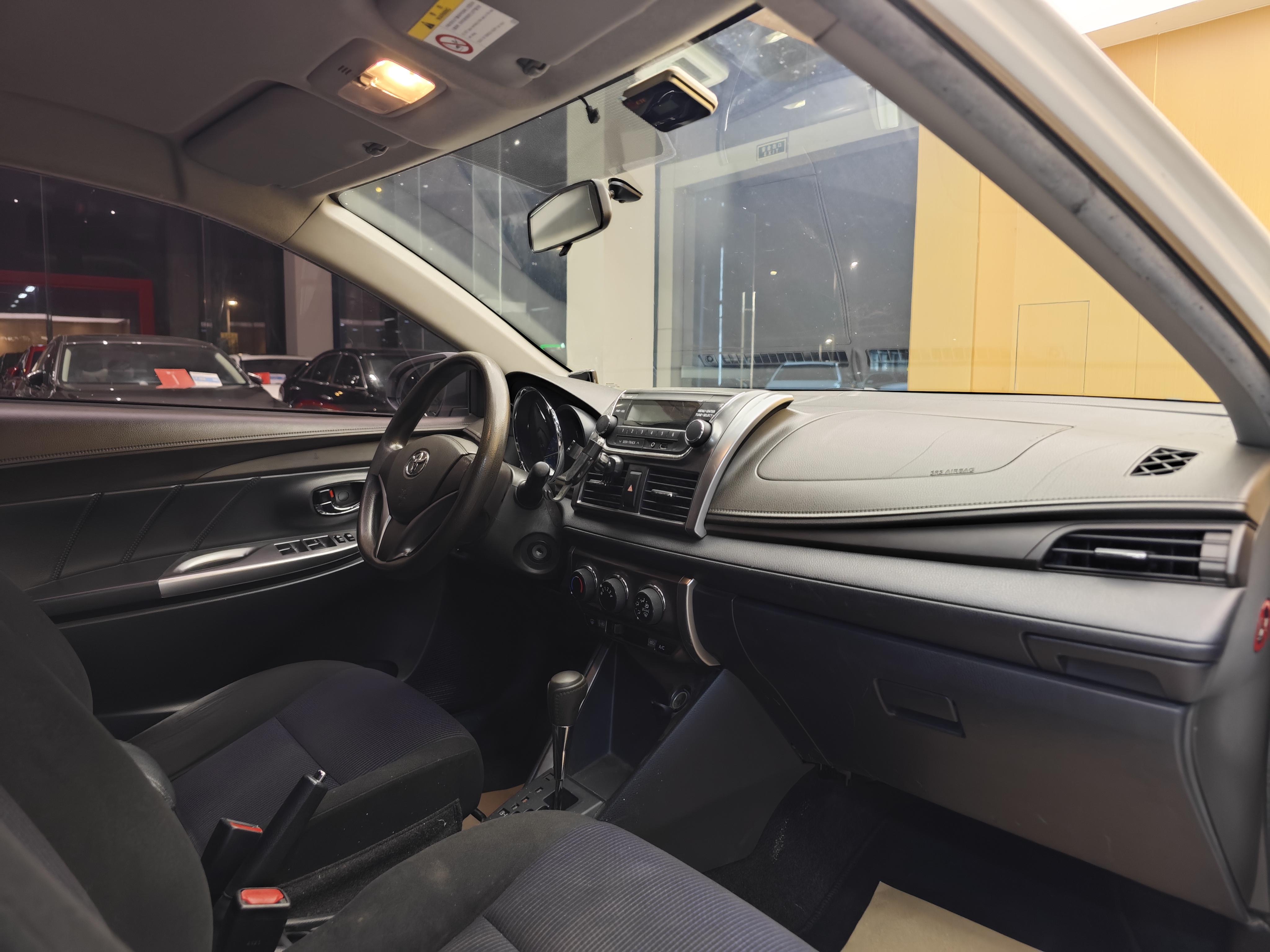 Yaris L Zhixuan 2015 car image #34
