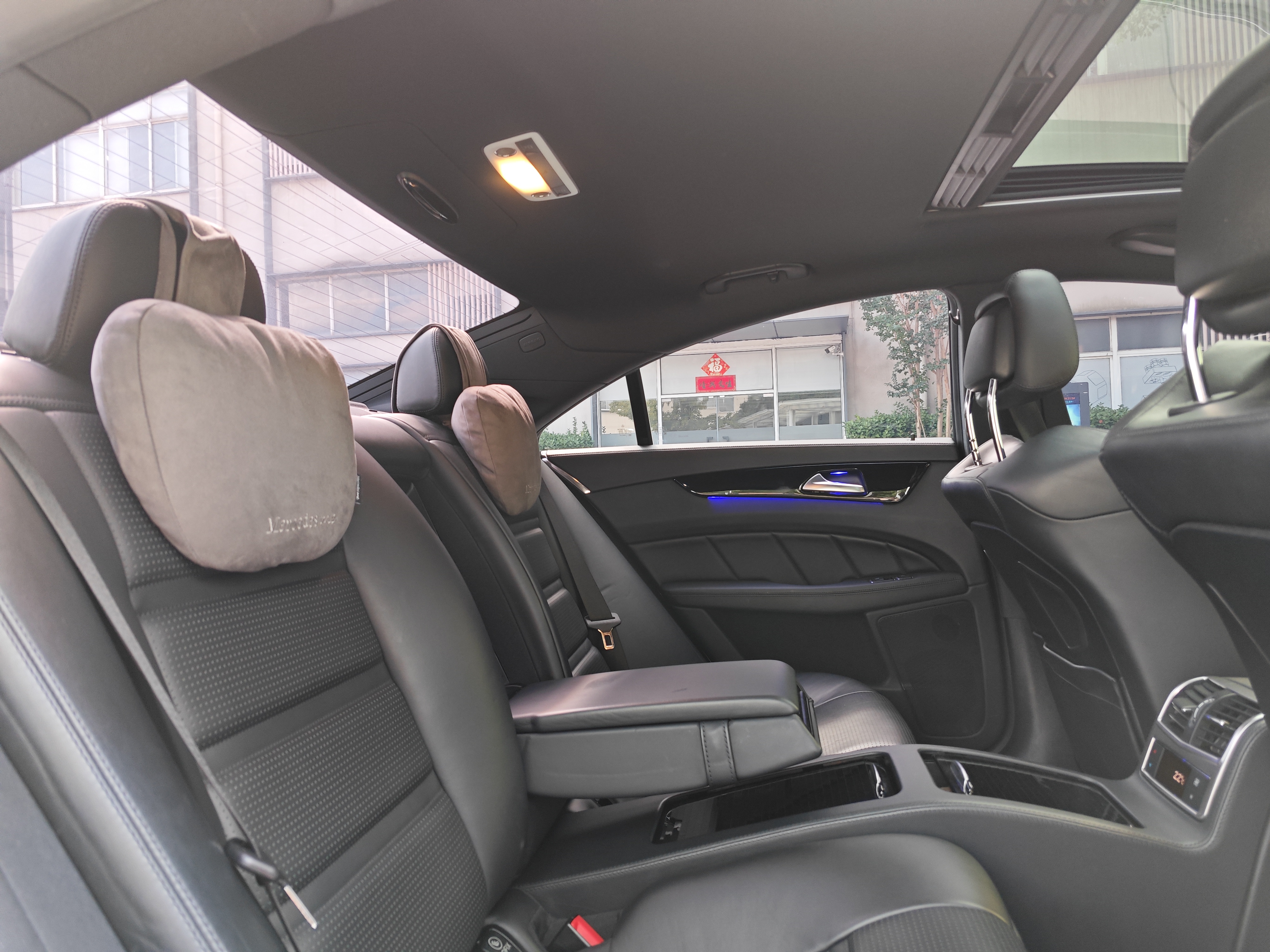 Mercedes-Benz CLS AMG 2016 car image #34