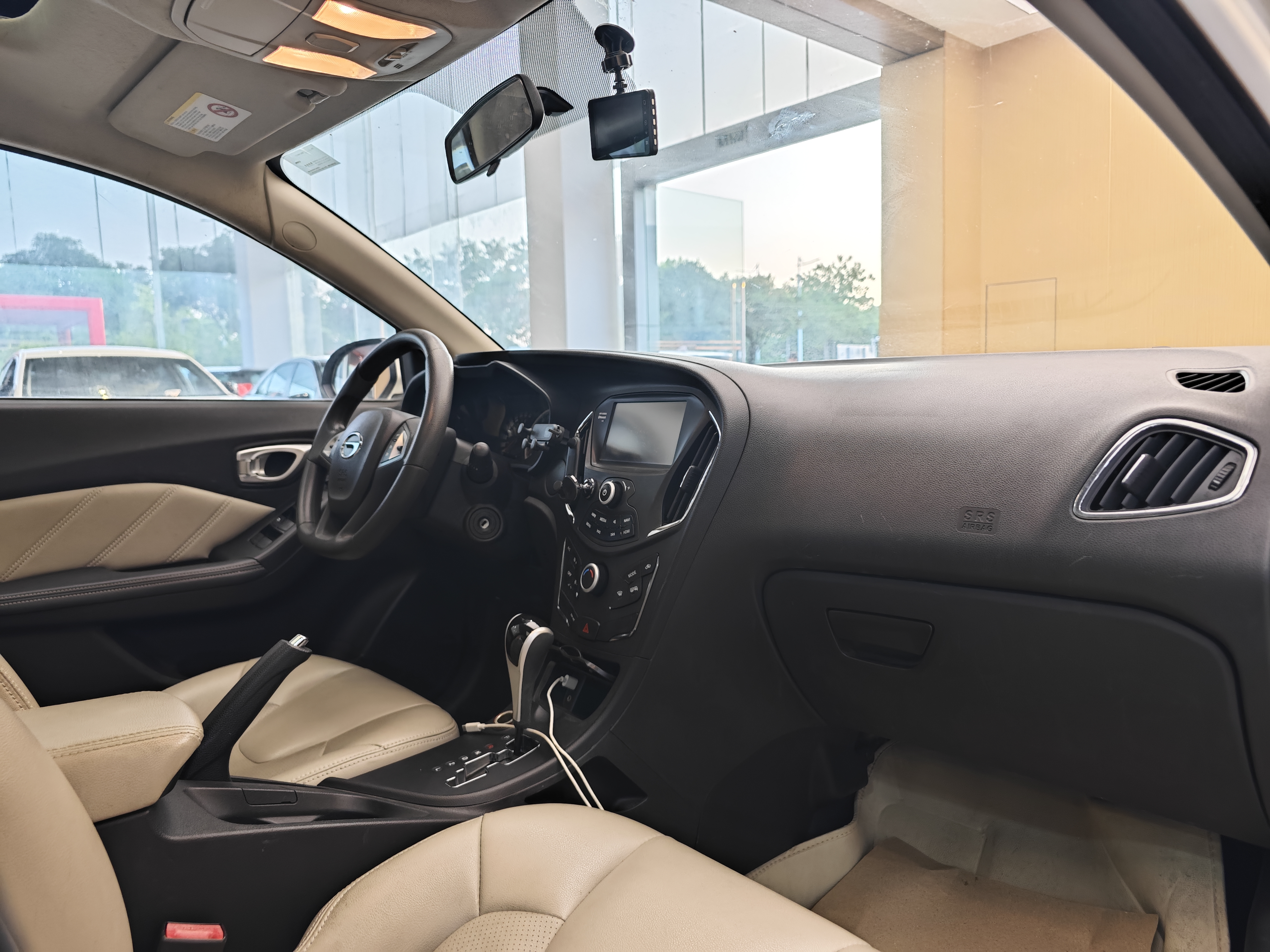 GAC Trumpchi GA3 2015 #34 GAC Trumpchi GA3 2015 car image #34