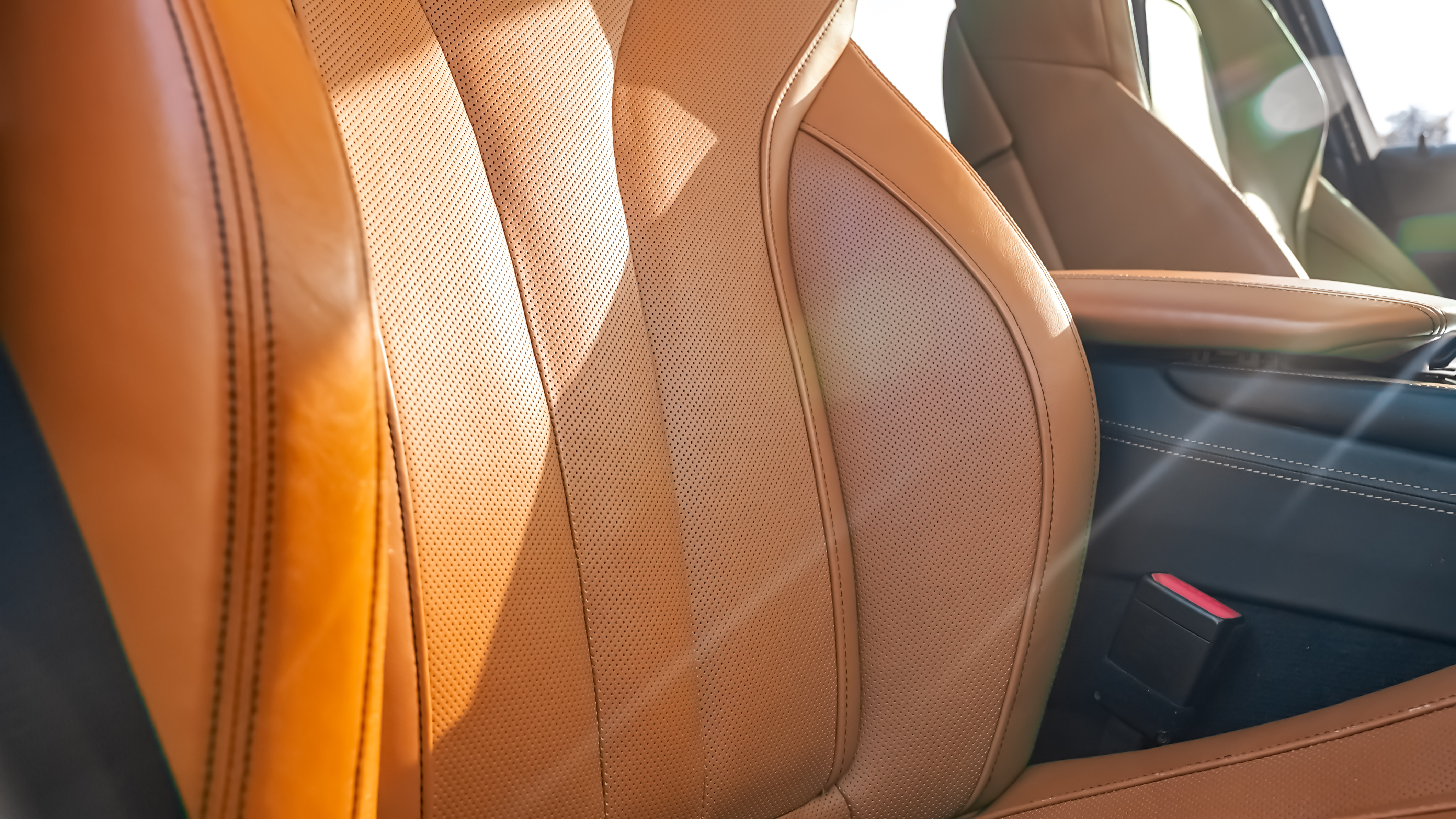 BMW X6 M 2016 car image #34