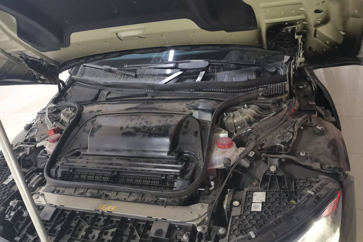 Mercedes-Benz EQE Class 2023 car image #34