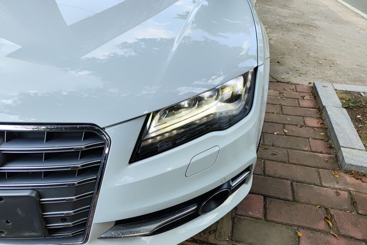Audi A7 2015 immagine di auto #34