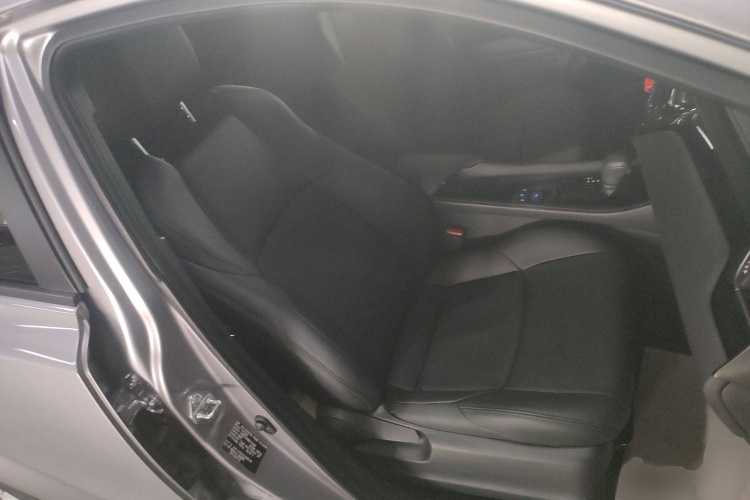 Toyota Izoa 2023 immagine di auto #34