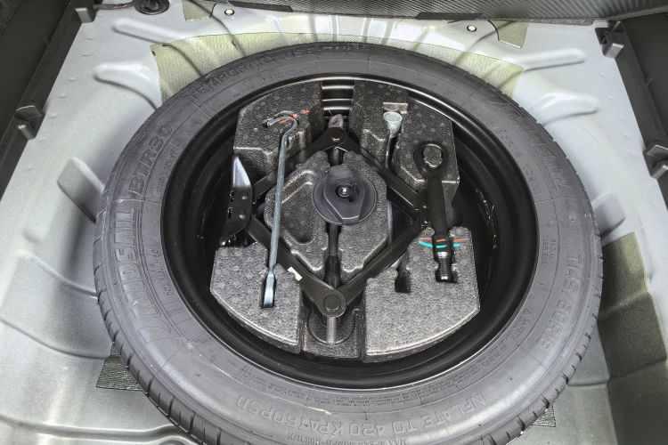 Exceed Lingyun 2022 car image #34