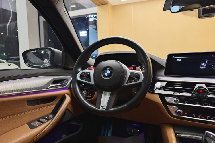 BMW 5 Series (Imported) 2020 #34 BMW 5 Series (Imported) 2020 car image #34