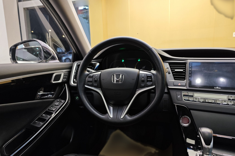 Honda Spirior 2017 immagine di auto #34