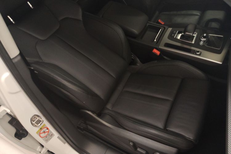 Audi Q5L 2018 imagem de carro #34