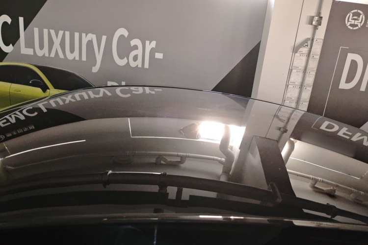Tesla Model Y 2021 #34 Tesla Model Y 2021 car image #34