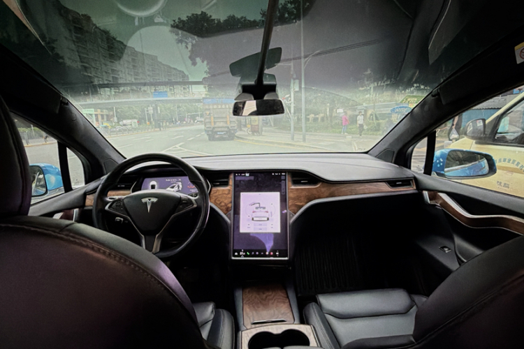 Tesla Model X 2019 immagine di auto #34