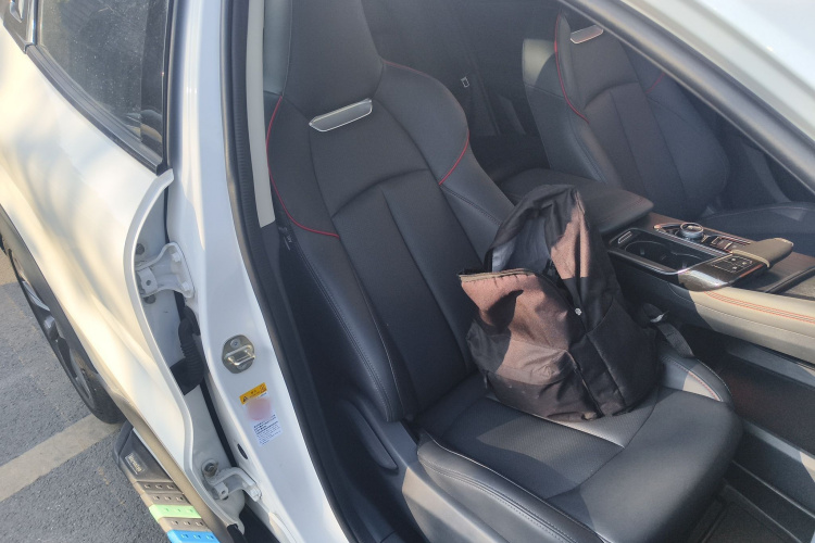 Changan UNI-T 2021 car image #34
