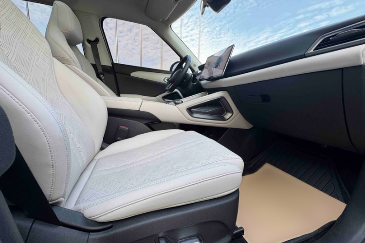 BYD YuanUP 2024 #34 BYD YuanUP 2024 car image #34