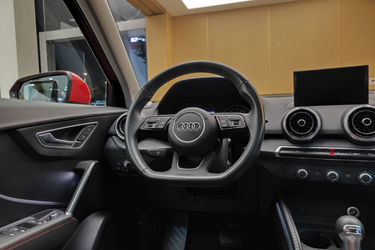 奥迪Q2L 2022 汽车图片 #34