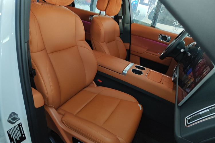 Li L7 2023 car image #34