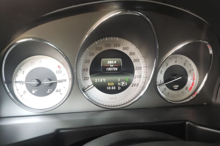 Mercedes-Benz GLK Class 2015 car image #34