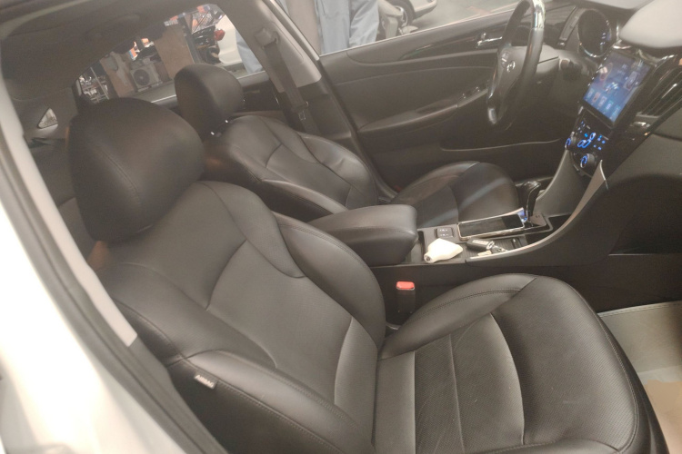 Hyundai Sonata 2015 car image #34