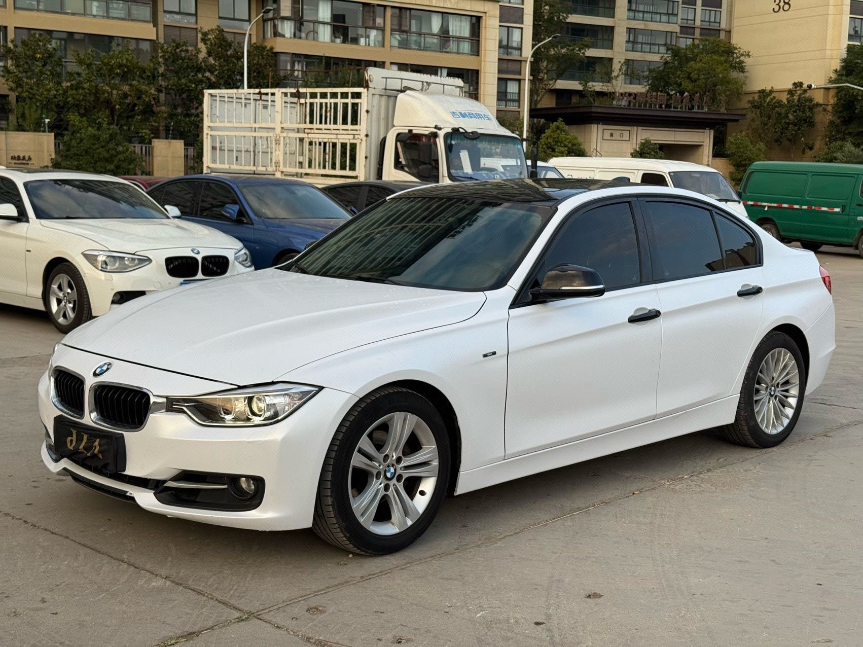 BMW 3 Series (Imported) 2012 imagem de carro 