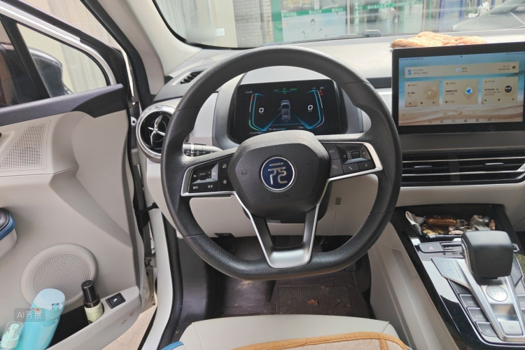 BYD Yuan Pro 2023 #12 BYD Yuan Pro 2023 car image #12