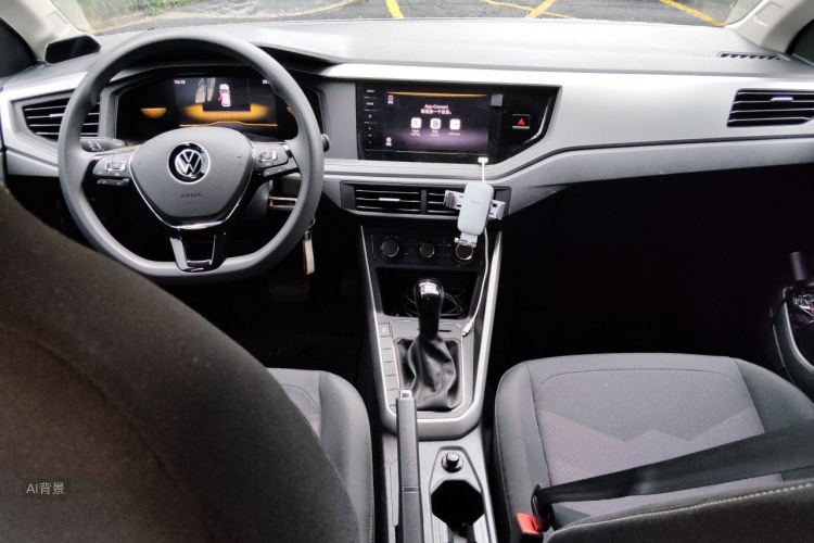 Volkswagen Polo 2024 car image #11