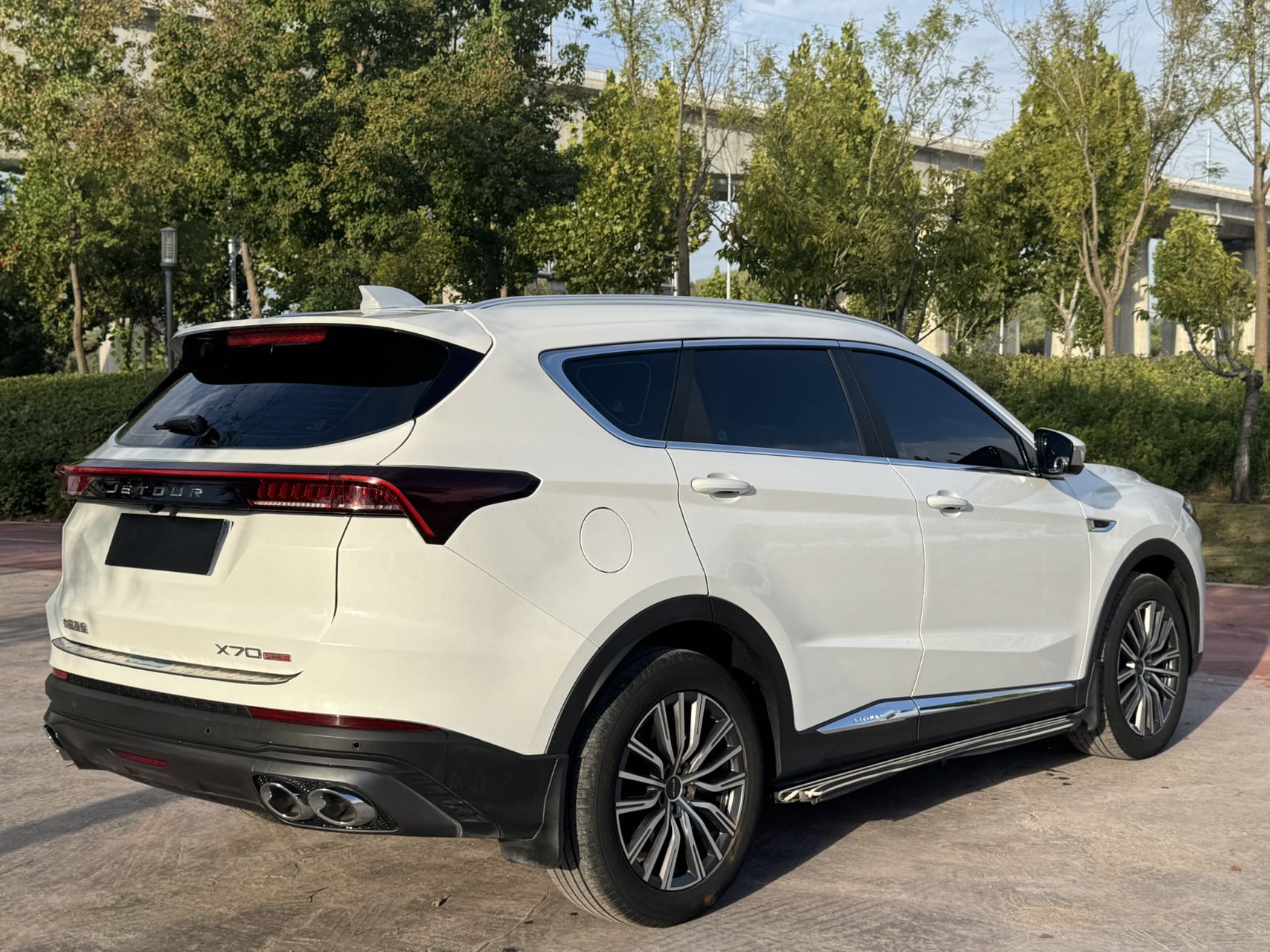 Jetour X70 PLUS 2023 #4 Jetour X70 PLUS 2023 image de voiture #4