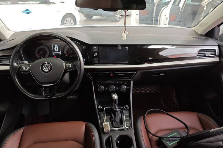 Volkswagen Lavida 2019 car image #10