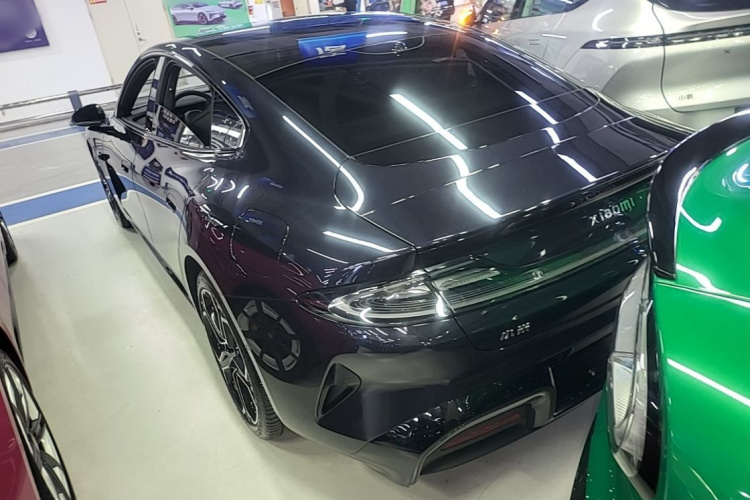 MI SU7 2025 car image #5