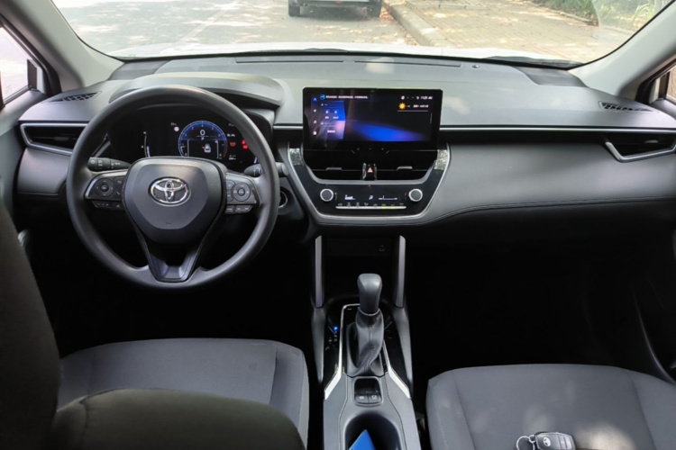 Toyota Corolla Cross 2023 #10 Toyota Corolla Cross 2023 car image #10