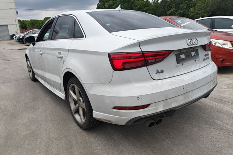 Audi A3 2018 car image #5