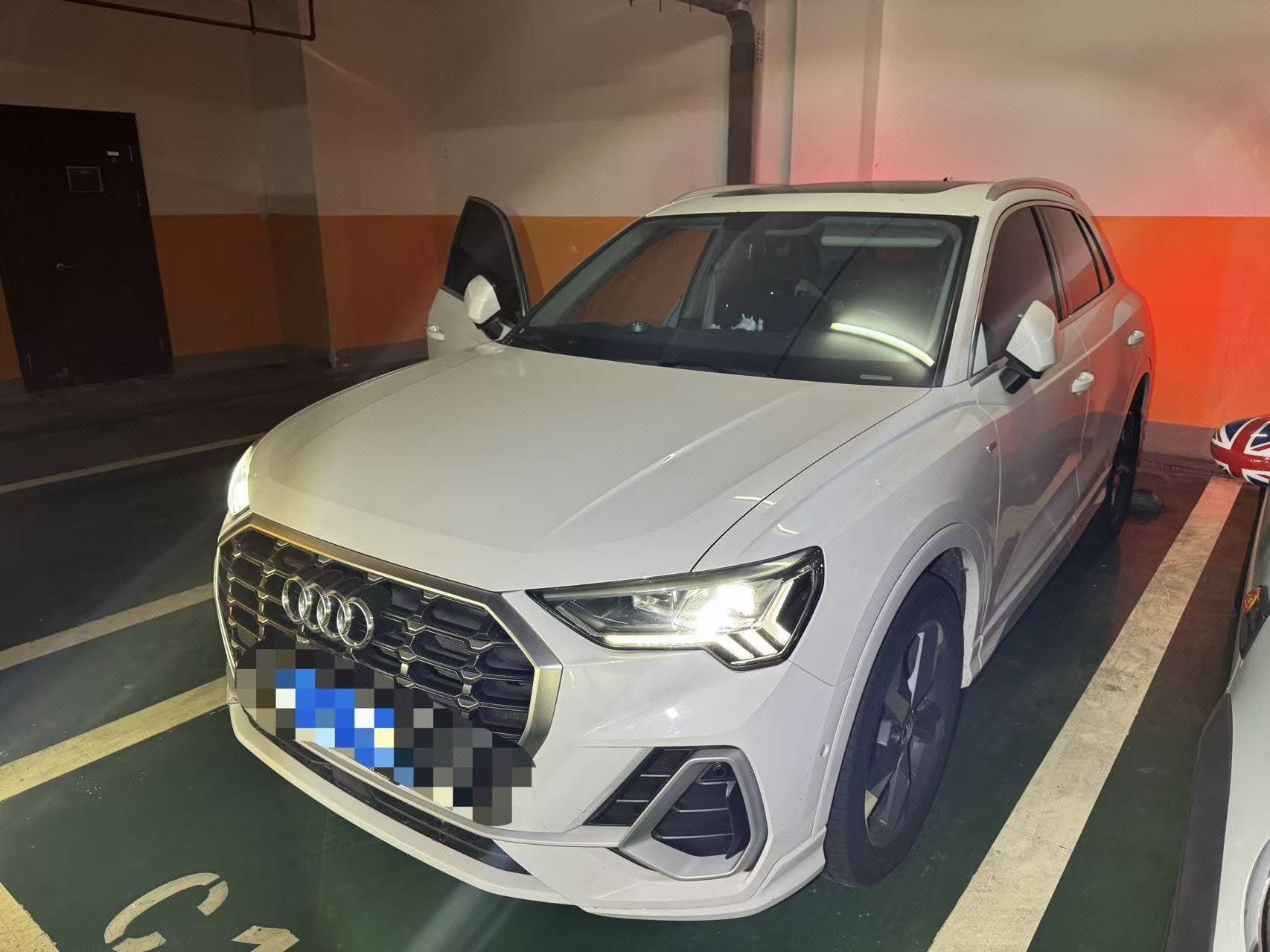 2021 2021 immagine di auto