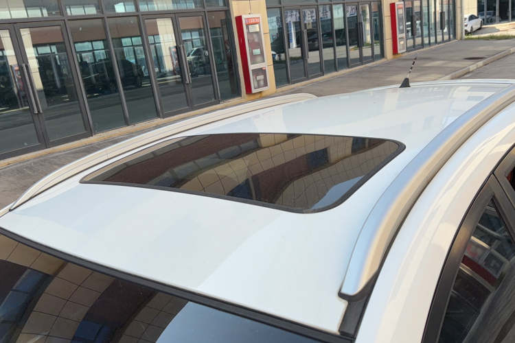 GEELY Emgrand 2016 #23 GEELY Emgrand 2016 image de voiture #23