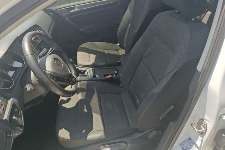 Volkswagen Golf 2017 car image #17