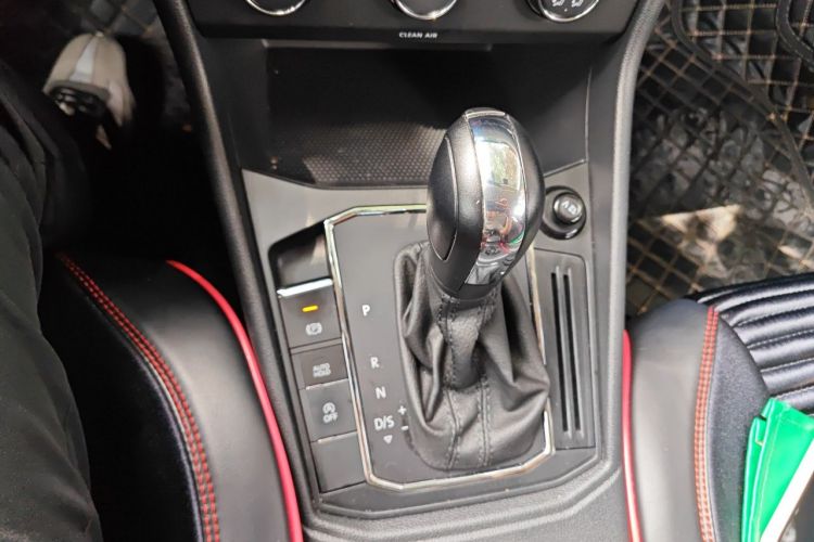 Volkswagen Lavida 2021 car image #14