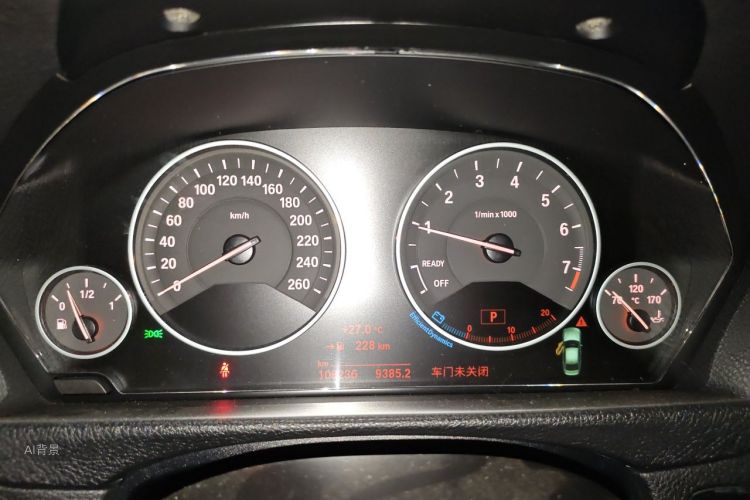 BMW 3 Series 2018 car image #13