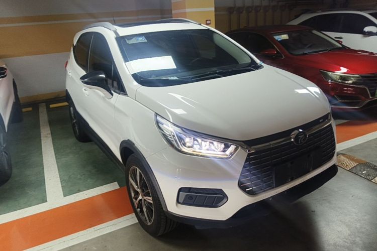 BYD Yuan New Energy 2020 car image #4