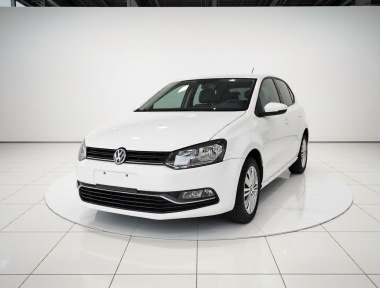 Volkswagen Polo 2016 car image 