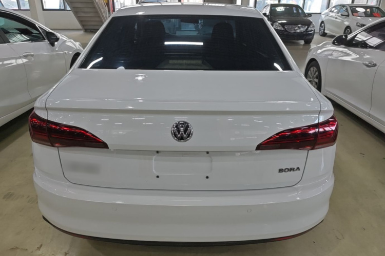 Volkswagen Bora 2019 #6 Volkswagen Bora 2019 car image #6