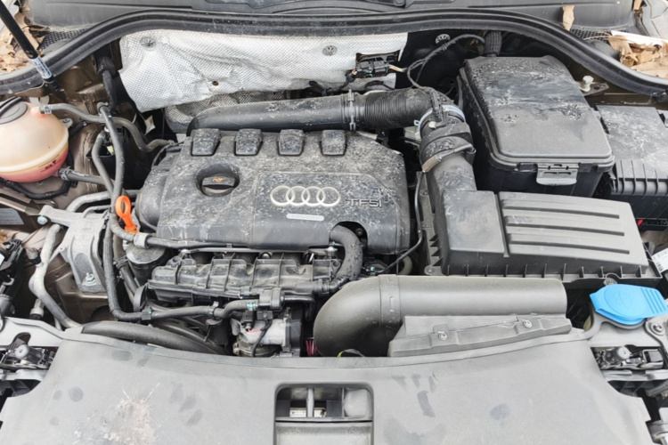 Audi Q3 2015 #20 Audi Q3 2015 car image #20