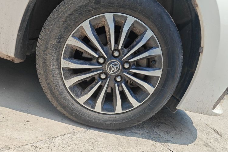 Toyota Corolla 2018 car image #6