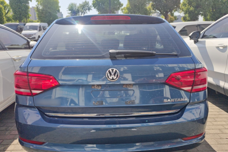 Volkswagen Santana 2016 صورة سيارة #6