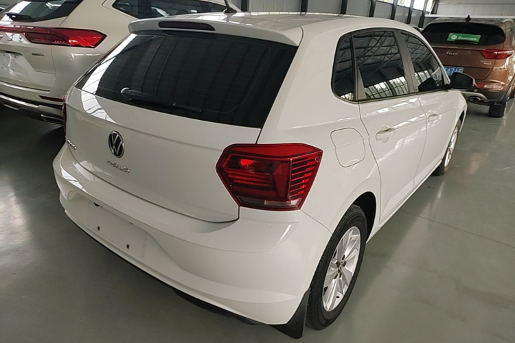 Volkswagen Polo 2023 car image #7