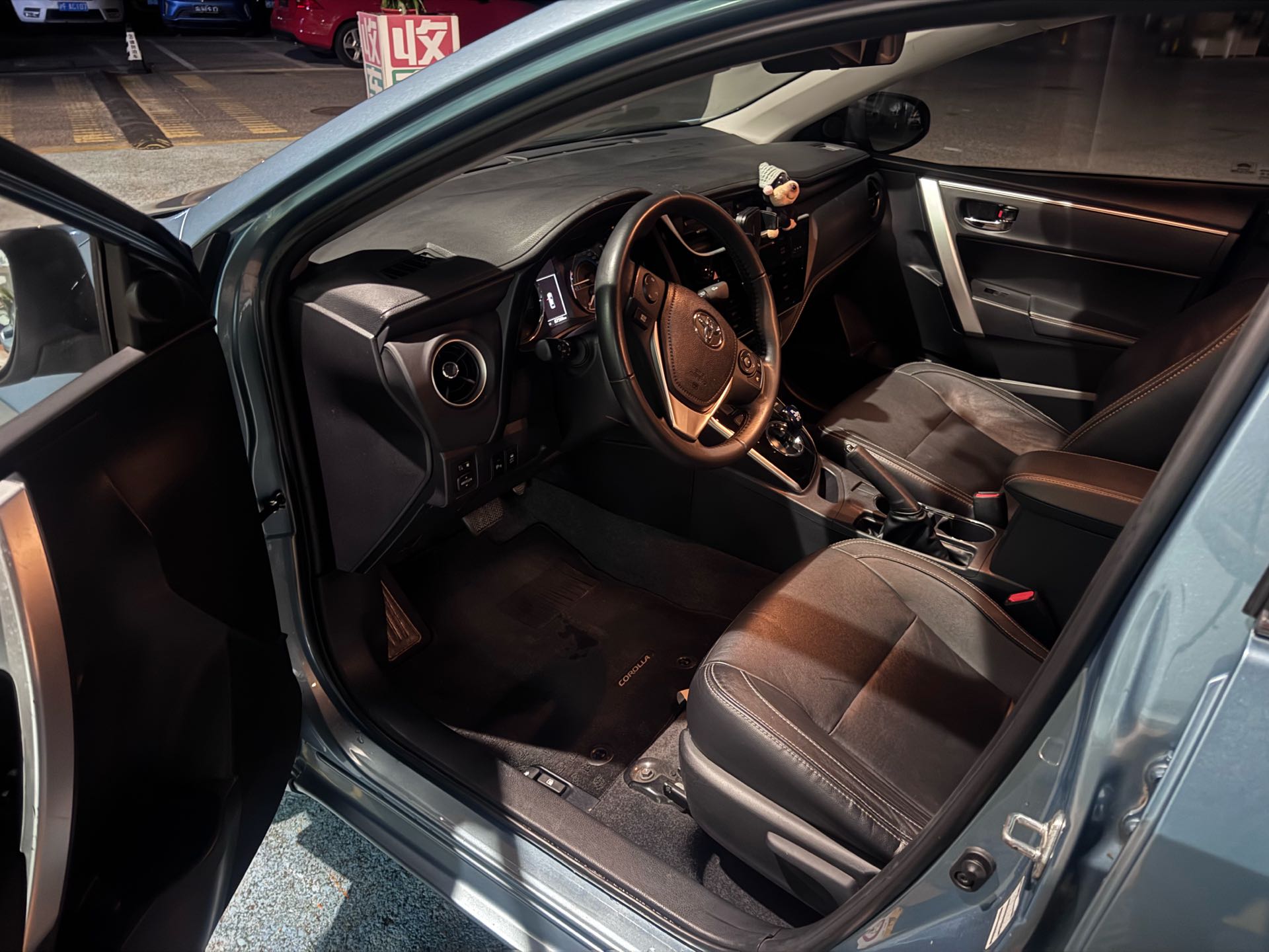 Toyota Corolla 2017 #5 Toyota Corolla 2017 car image #5