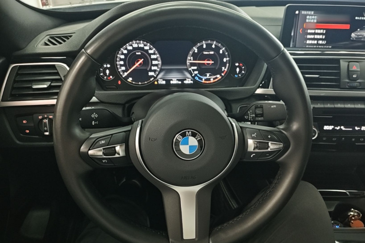 BMW 3 Series GT 2021 #11 BMW 3 Series GT 2021 صورة سيارة #11